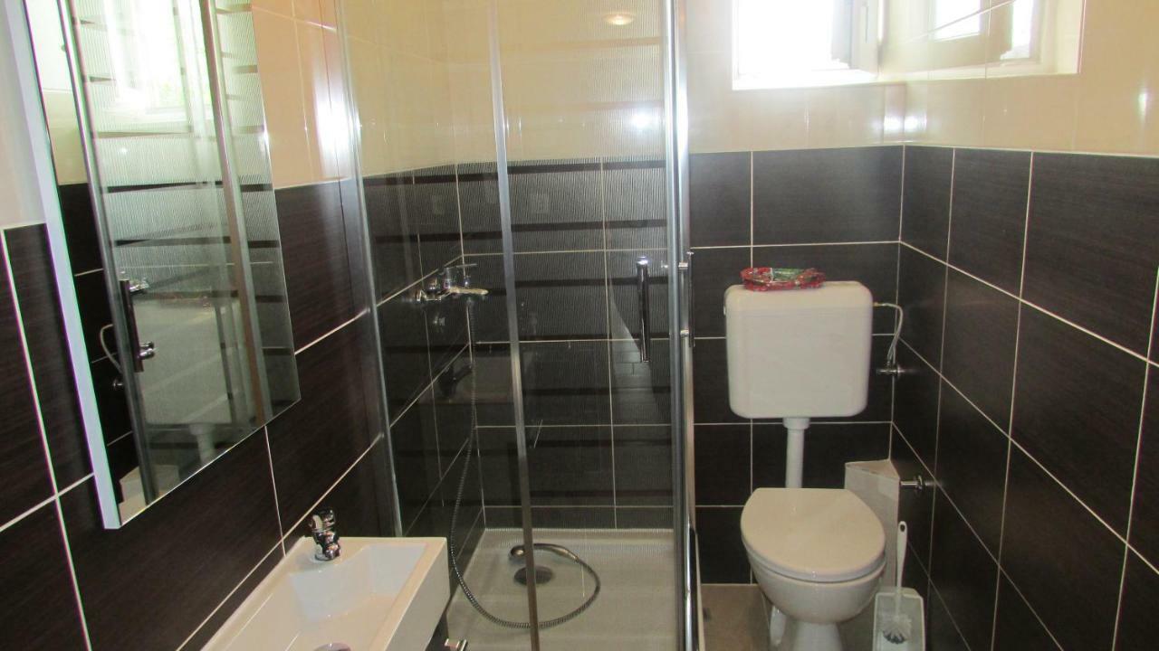 Apartman Franjicic Korenica Zewnętrze zdjęcie